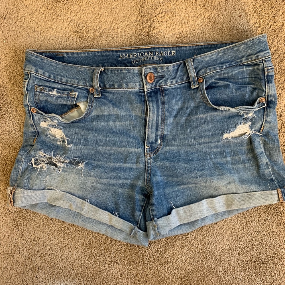 American Eagle midi shorts